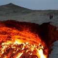 【世界まる見え】トルクメニスタンの巨大クレーター（地獄の門）に生命体はいる？